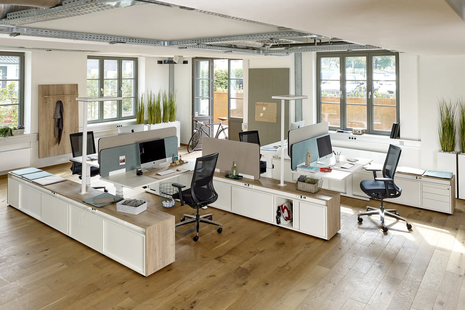 E-Line, One, Silent und Garderobenpaneel